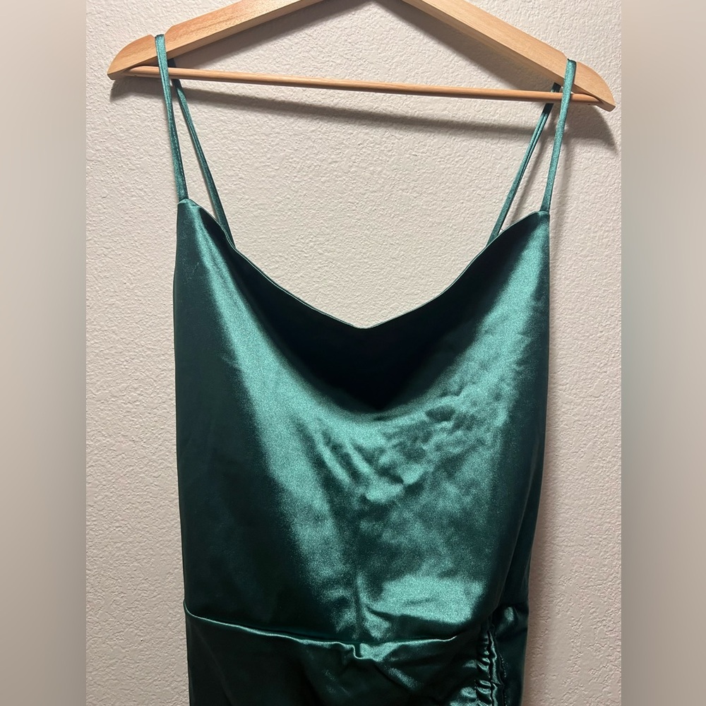 Midi Forest Green Satin Dress. Size Large. Split in front and ruching. - Picture 3 of 4